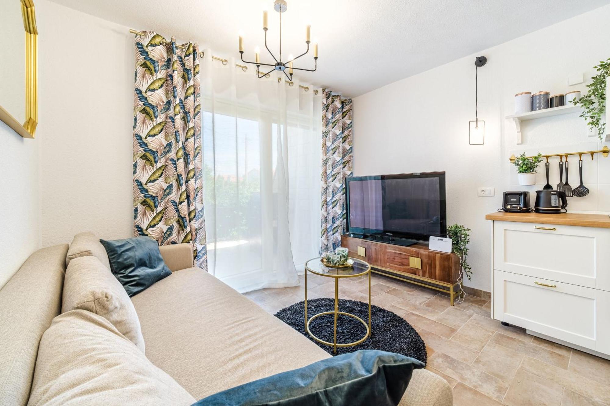 House Josipa Villa Супетар Екстериор снимка